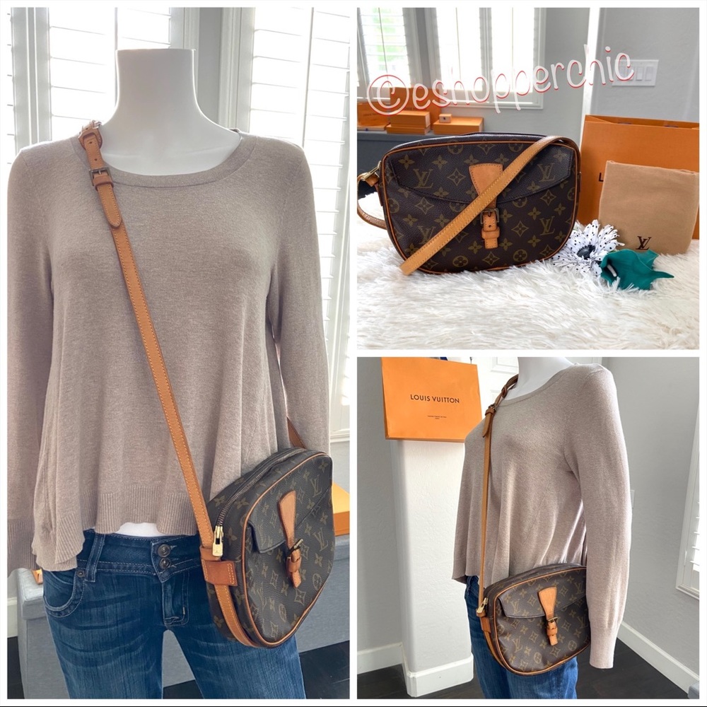 ❤️Authentic Louis Vuitton Monogram Crossbody Bag❤️